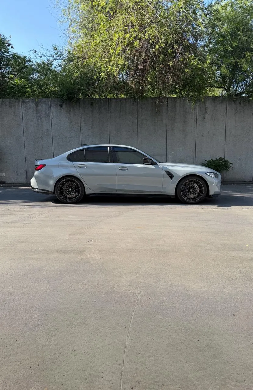 BMW M3 2022 — foto 2 de 13