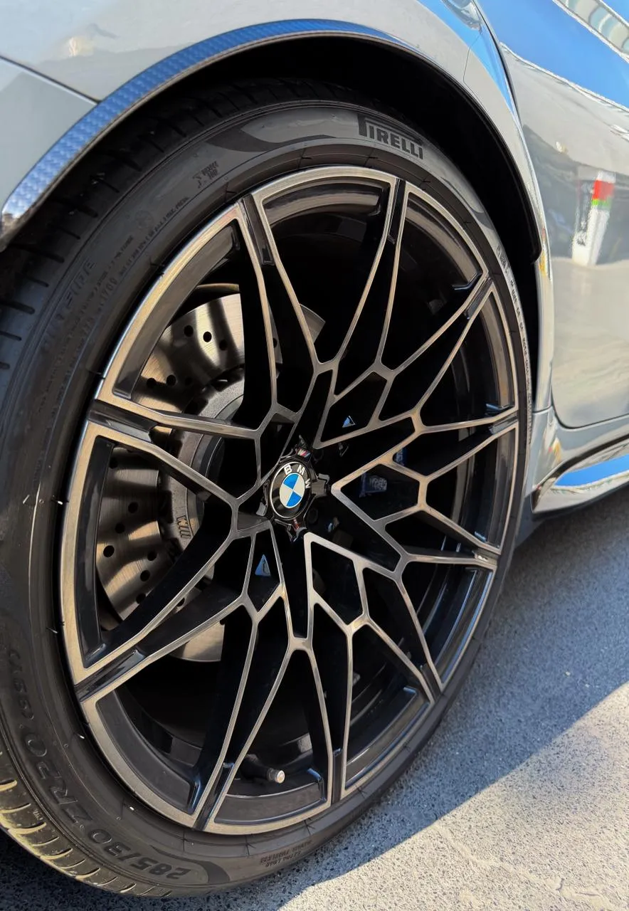 BMW M3 2022 — foto 11 de 13