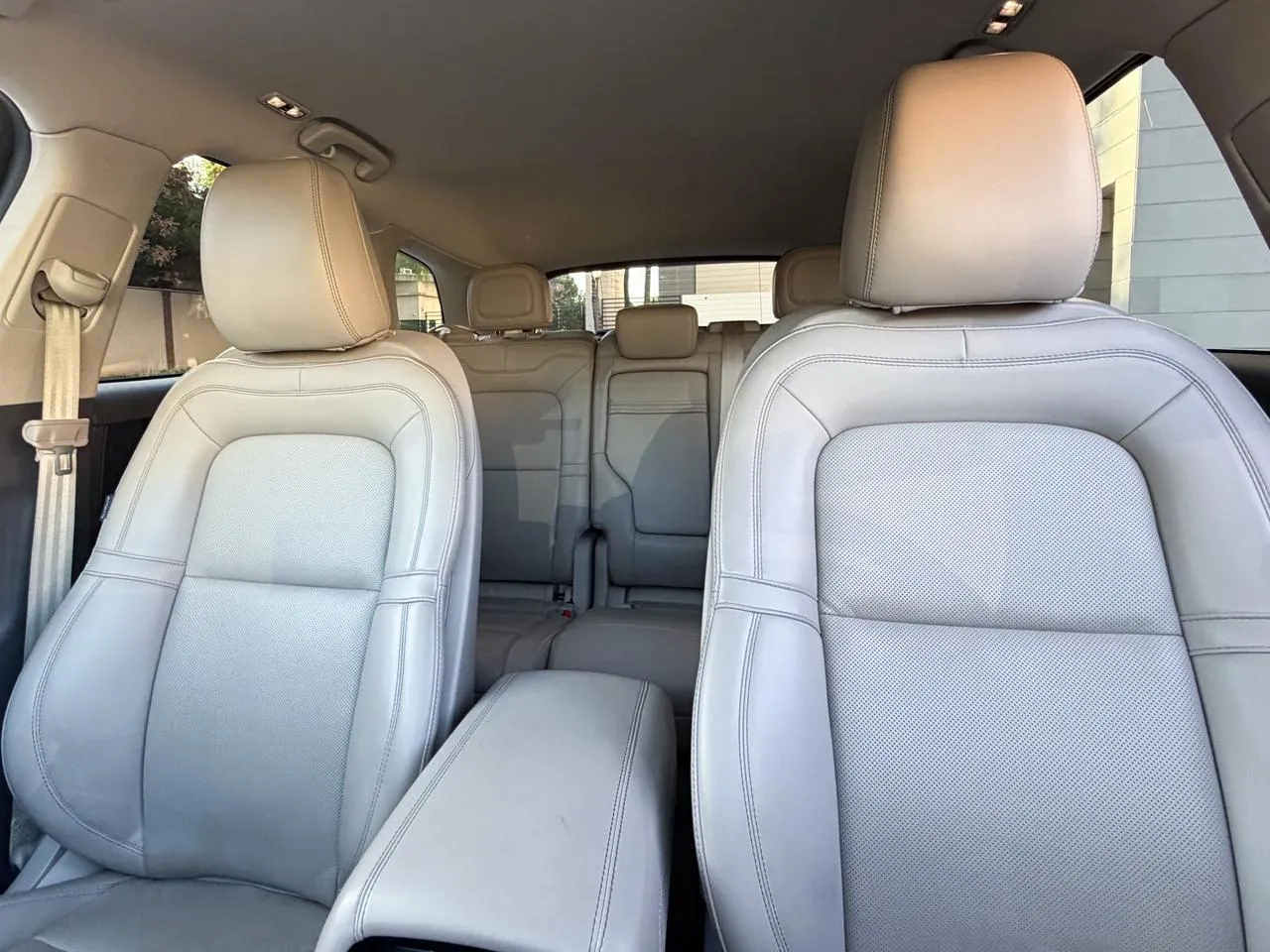 Lincoln Corsair 2024 — foto 11 de 15