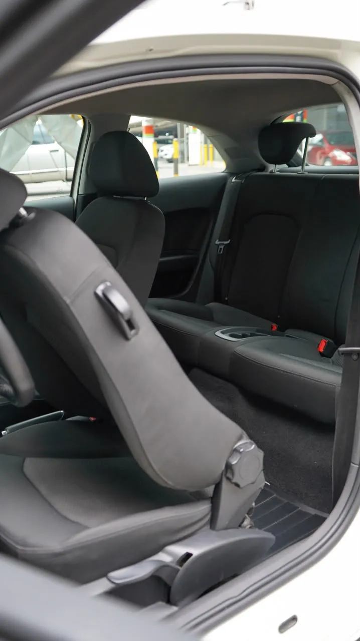 Audi A1 2014 — foto 9 de 9