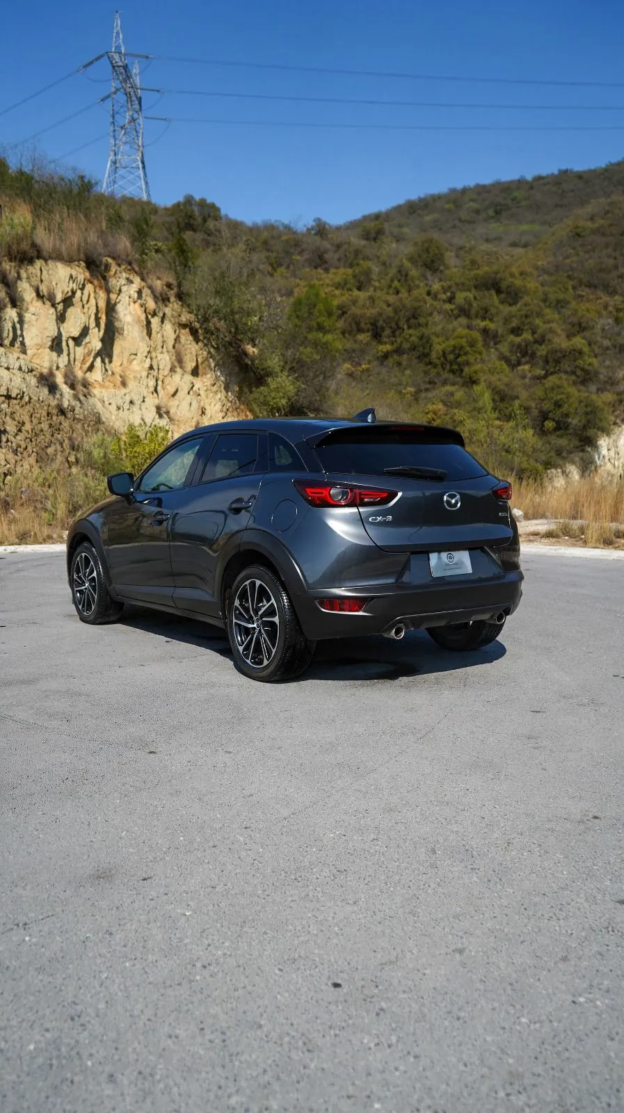 Mazda CX-3 2025 — foto 8 de 11
