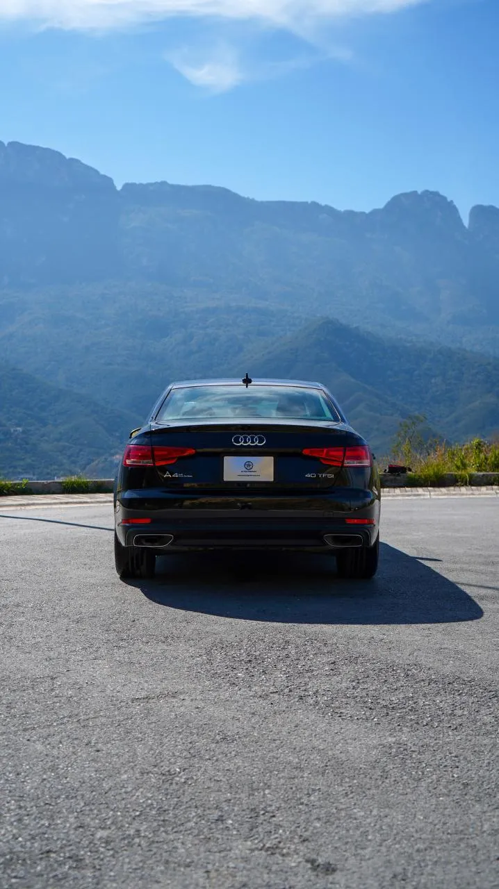 Audi A4 2019 — foto 2 de 13