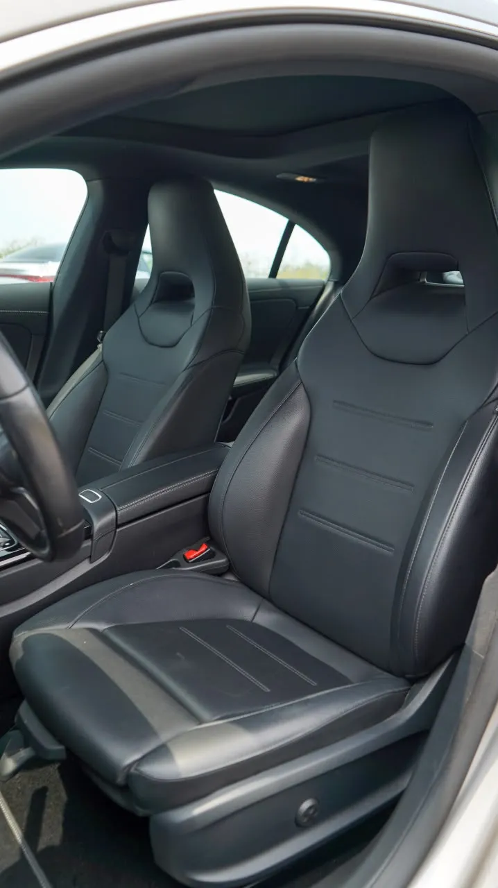 Mercedes-Benz CLA 2020 — foto 8 de 14