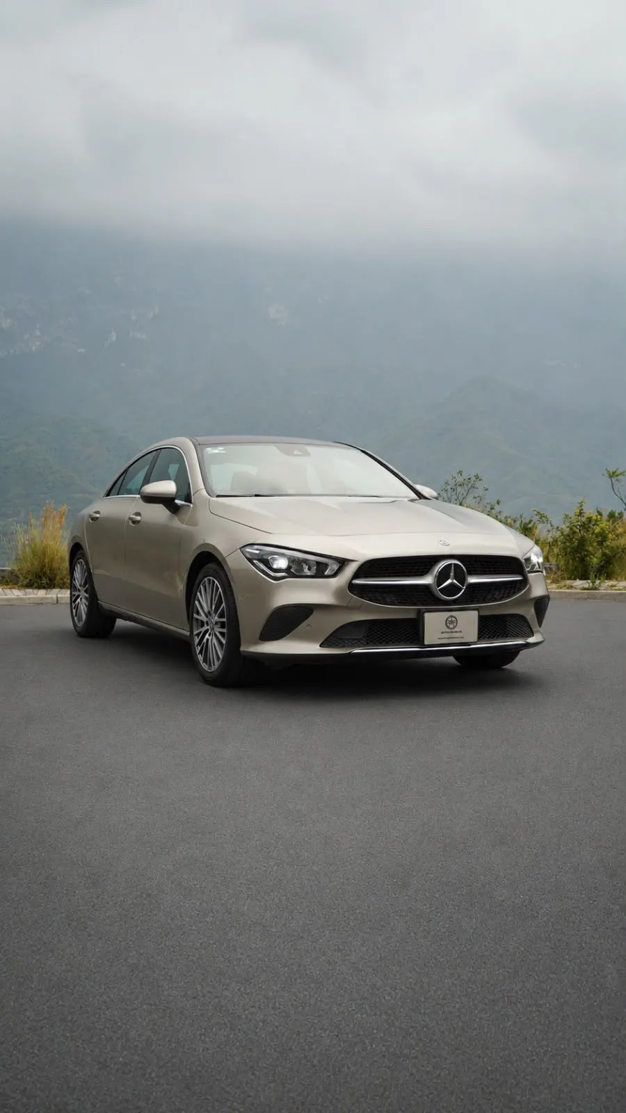 Mercedes-Benz CLA 2020 — foto 1 de 14