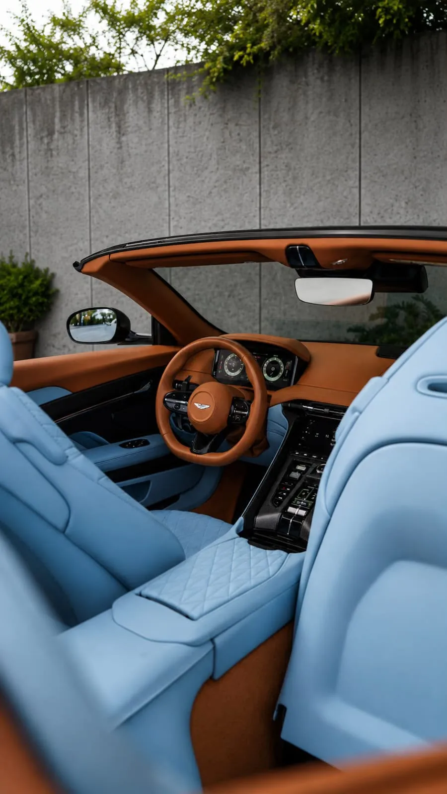 Aston Martin DB12 2025 — foto 14 de 15