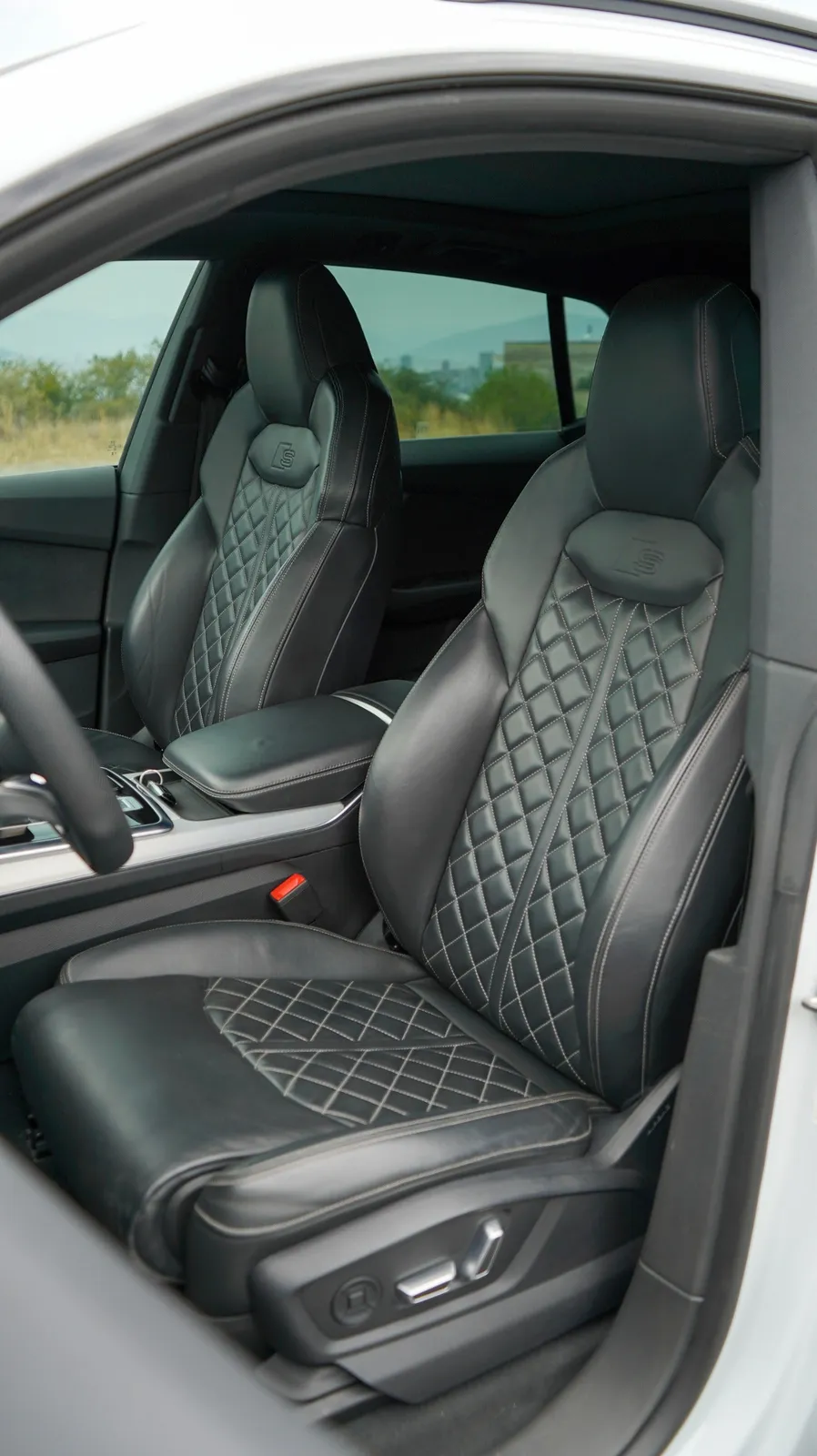 Audi Q8 2025 — foto 9 de 13