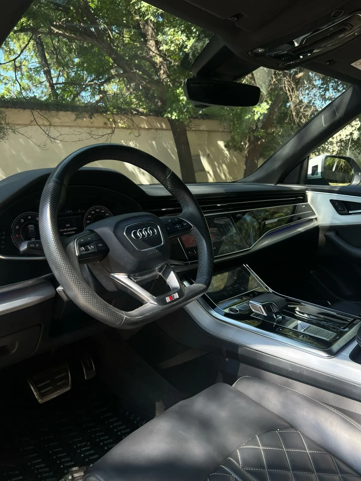 Audi Q8 2021 — foto 5 de 9
