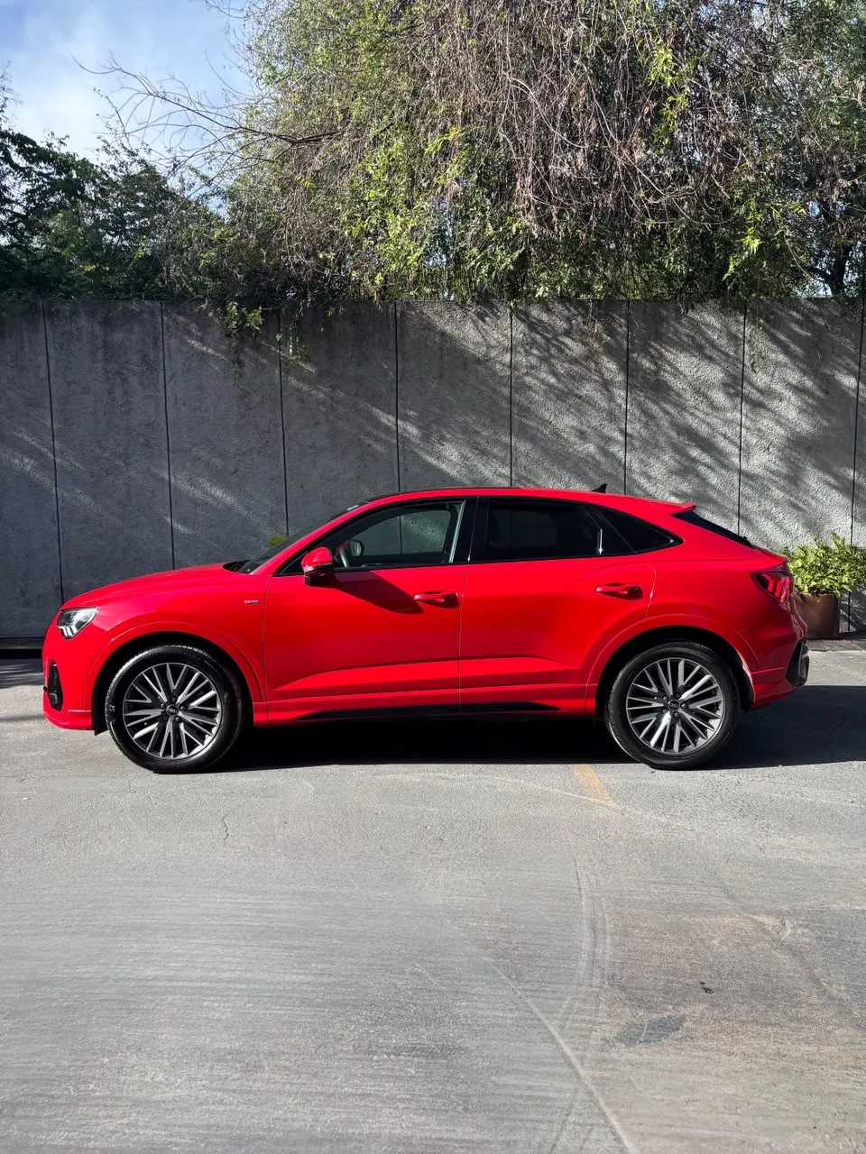 Audi Q3 Sportback 2021 — foto 3 de 10