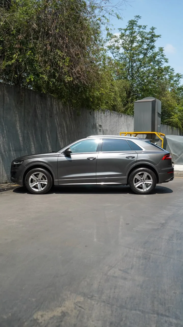 Audi Q8 2020 — foto 3 de 10