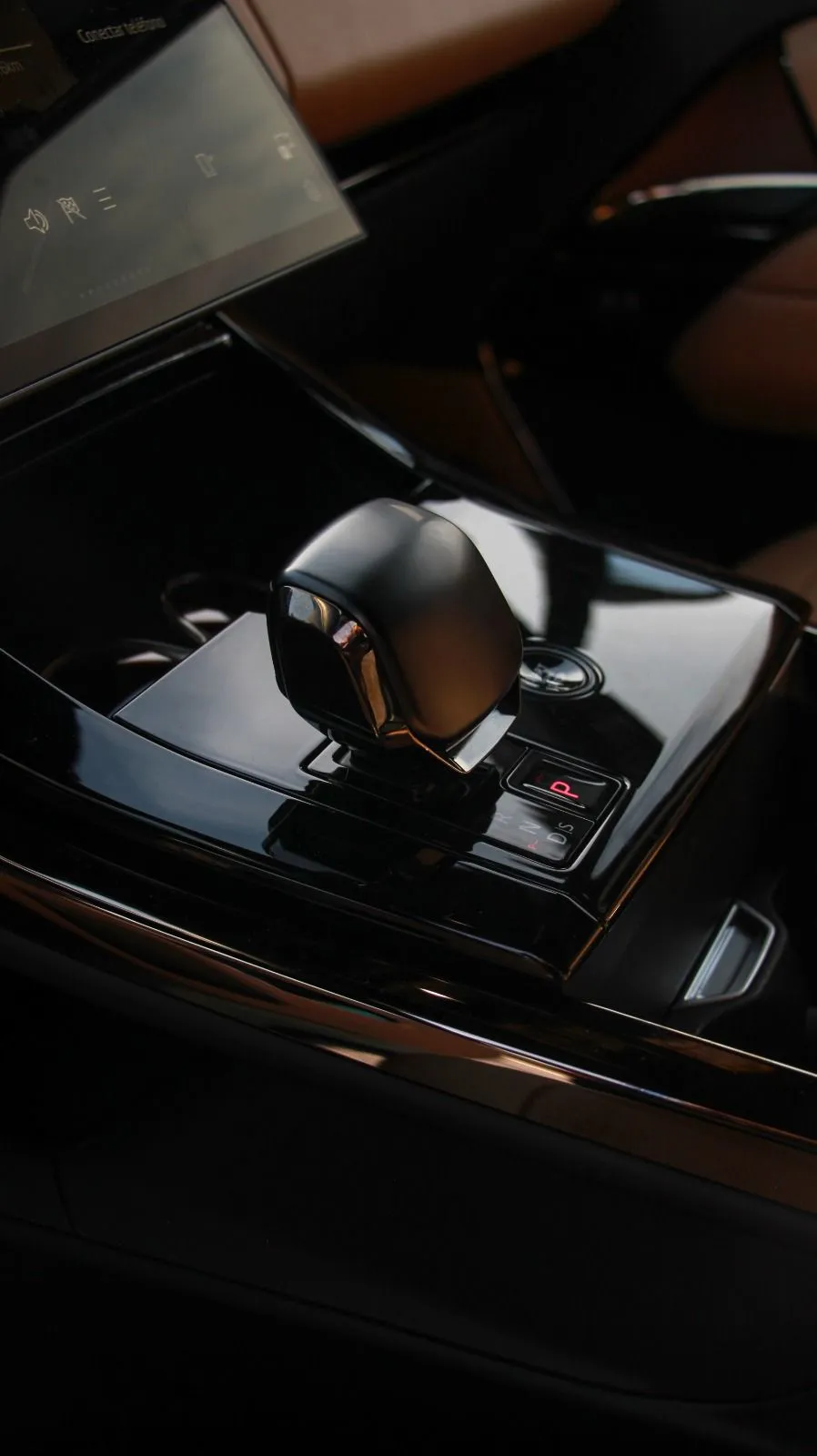 Land Rover Range Rover Sport 2025 — foto 13 de 14