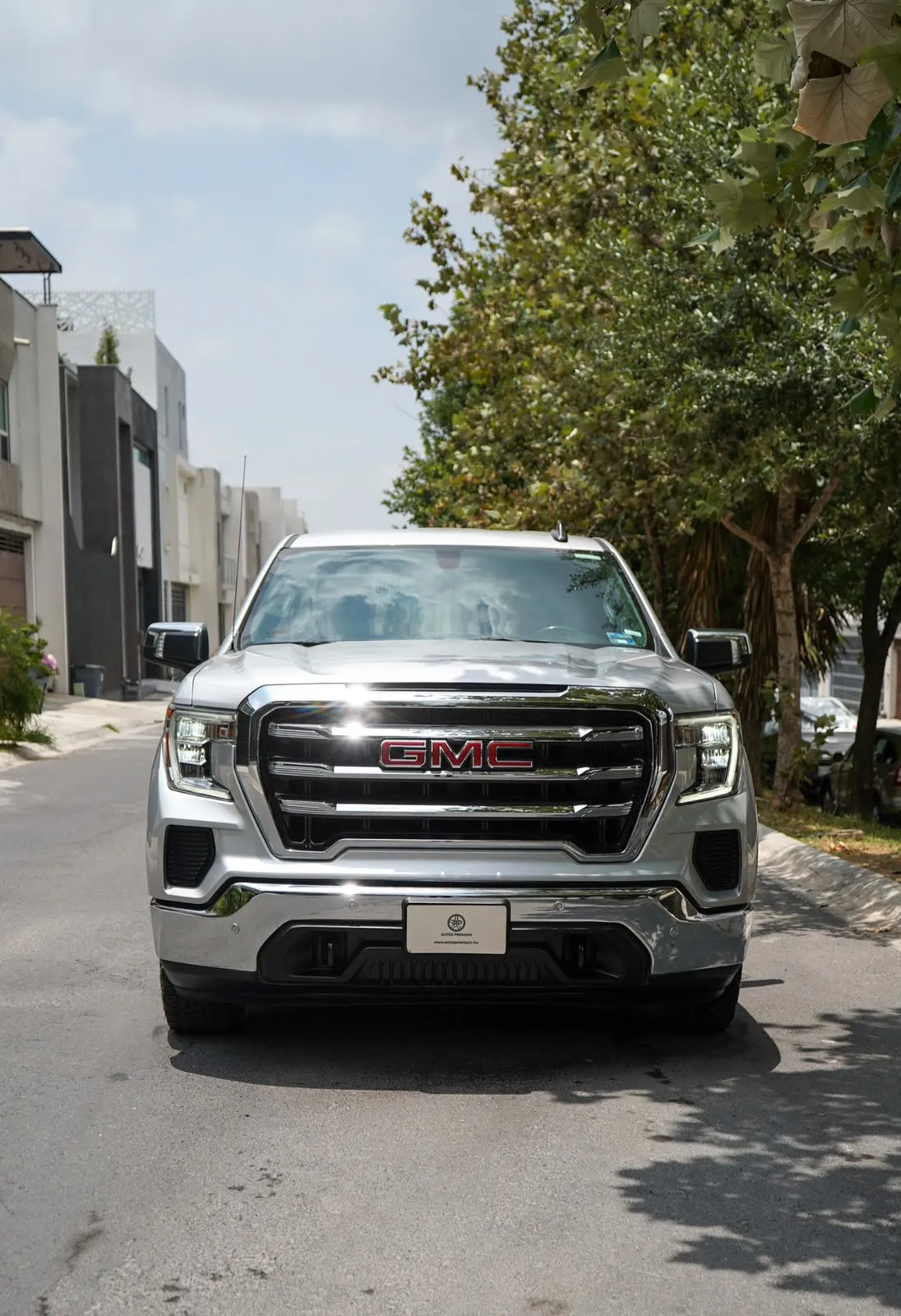 GMC Sierra 2021 — foto 2 de 15