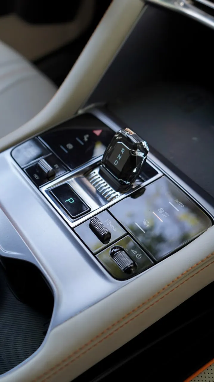 BYD Song Plus Dm-I 2025 — foto 10 de 11