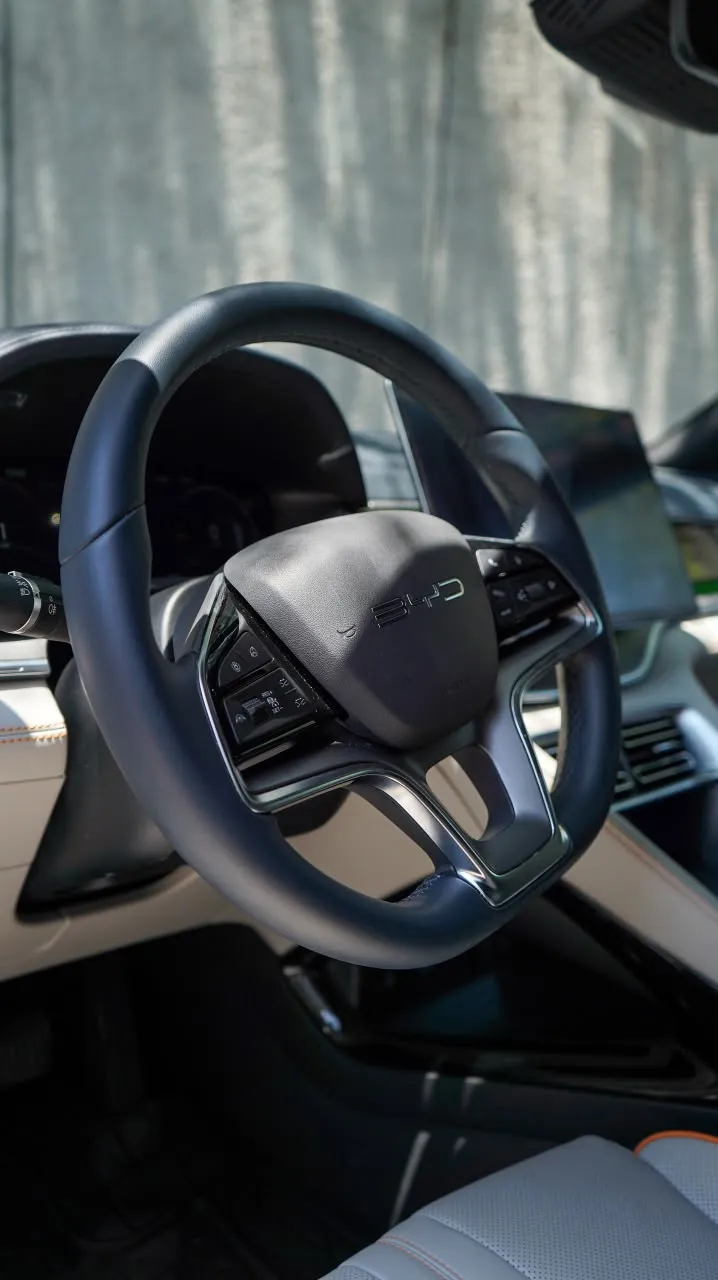 BYD Song Plus Dm-I 2025 — foto 7 de 11