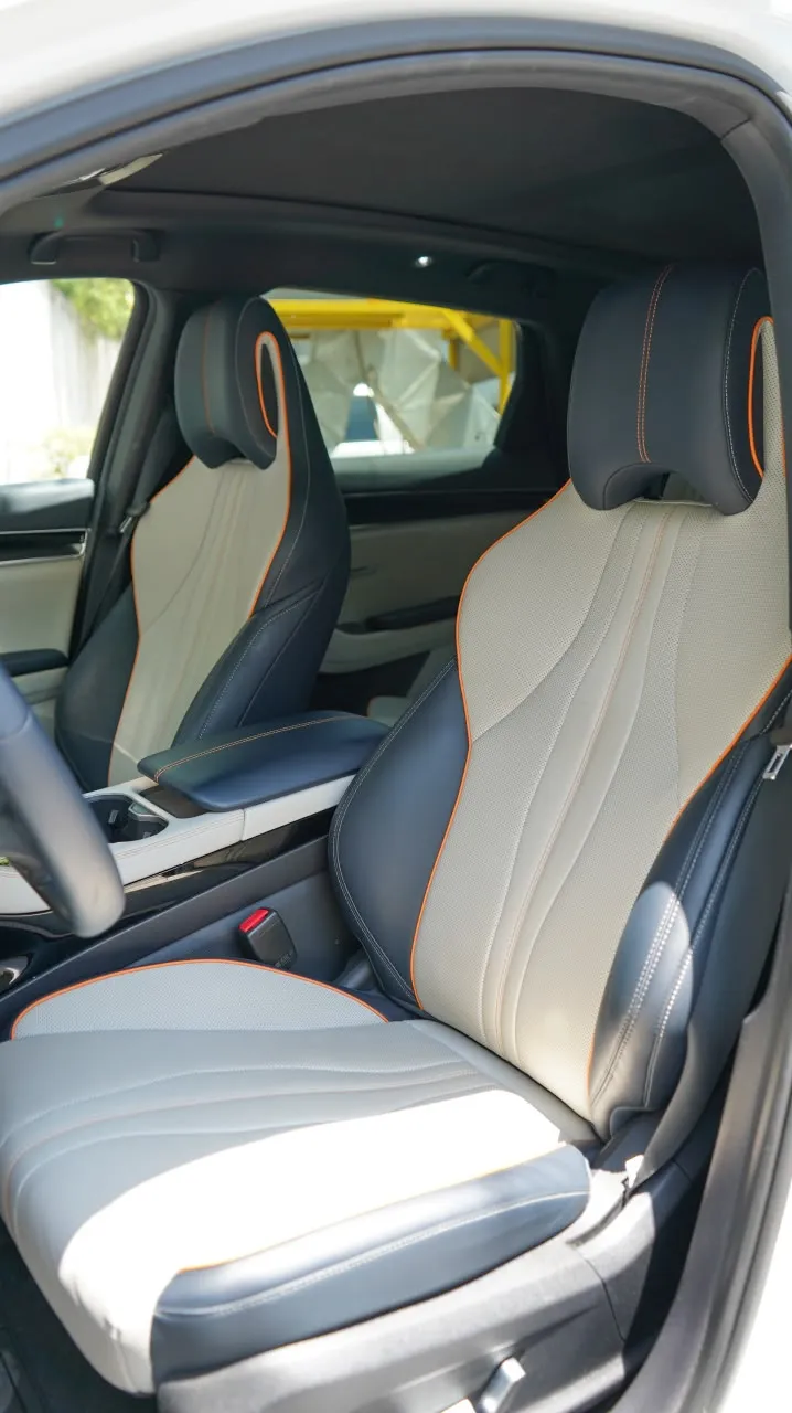BYD Song Plus Dm-I 2025 — foto 9 de 11
