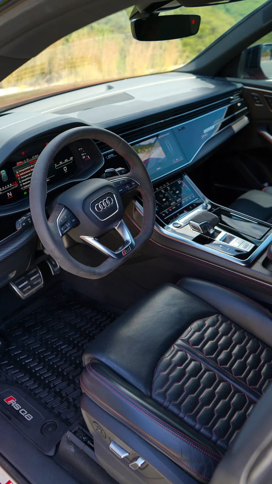 Audi Rs Q8 2023 — foto 10 de 15