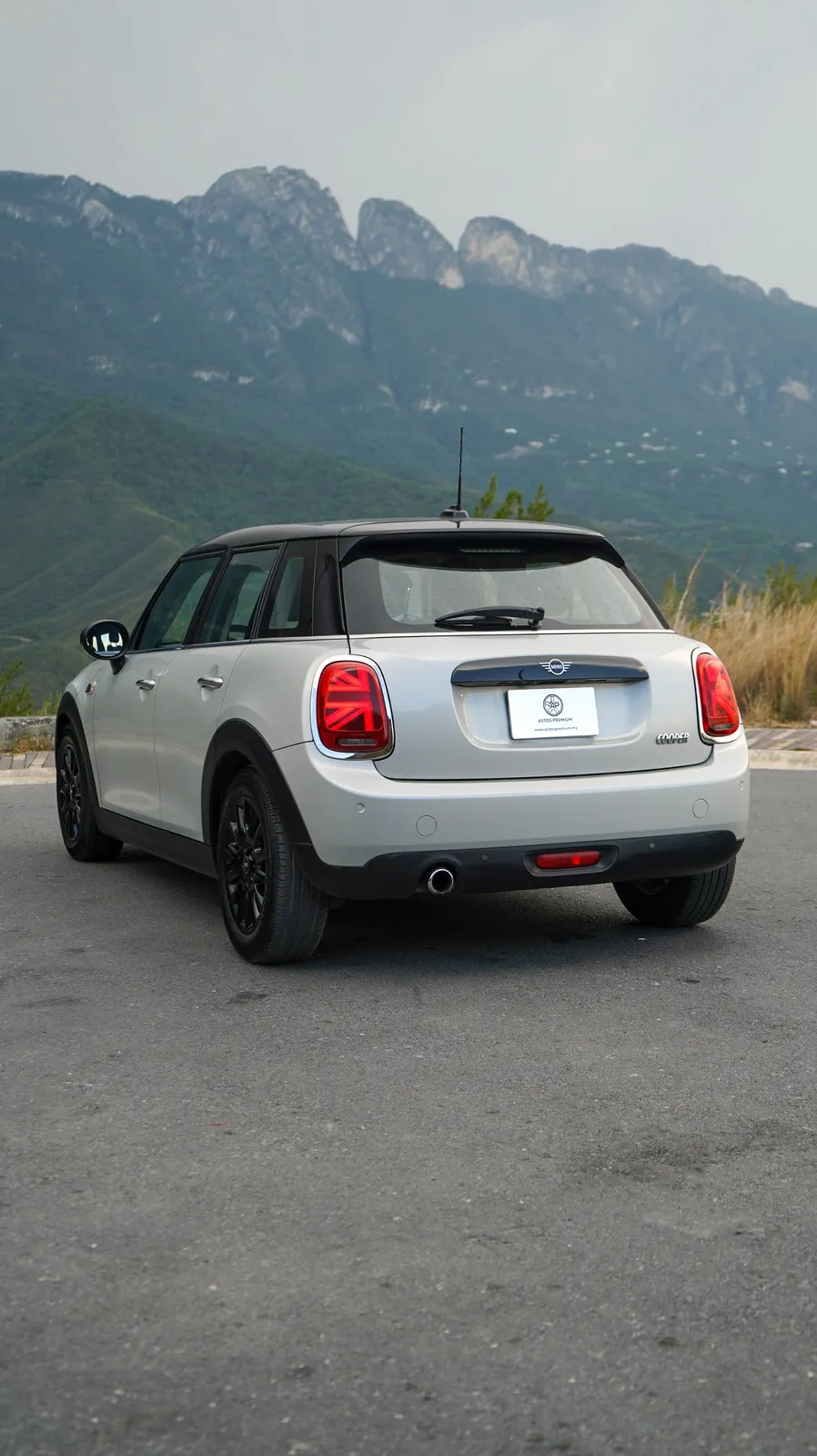 MINI Cooper 2019 — foto 4 de 11