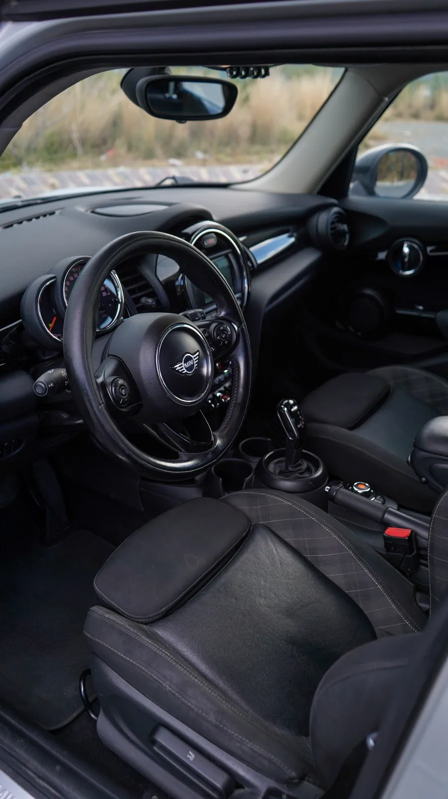 MINI Cooper 2019 — foto 6 de 11