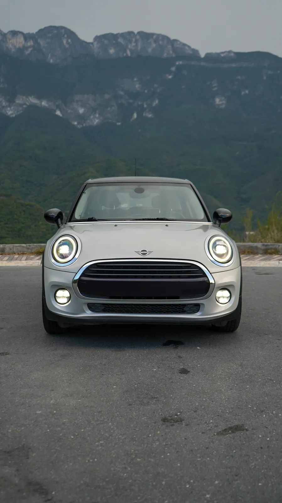 MINI Cooper 2019 — foto 2 de 11