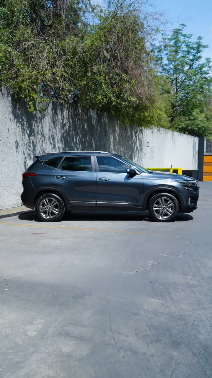 Kia Seltos 2023 — foto 3 de 10