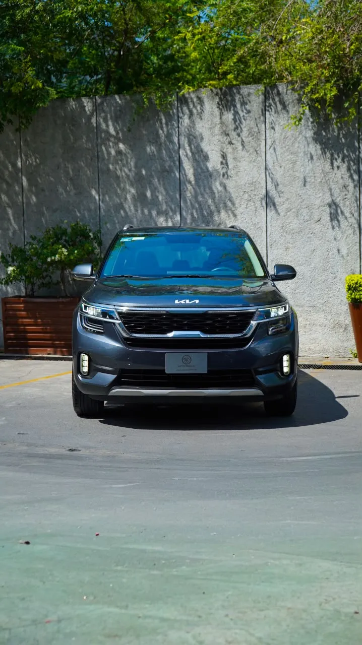 Kia Seltos 2023 — foto 2 de 10