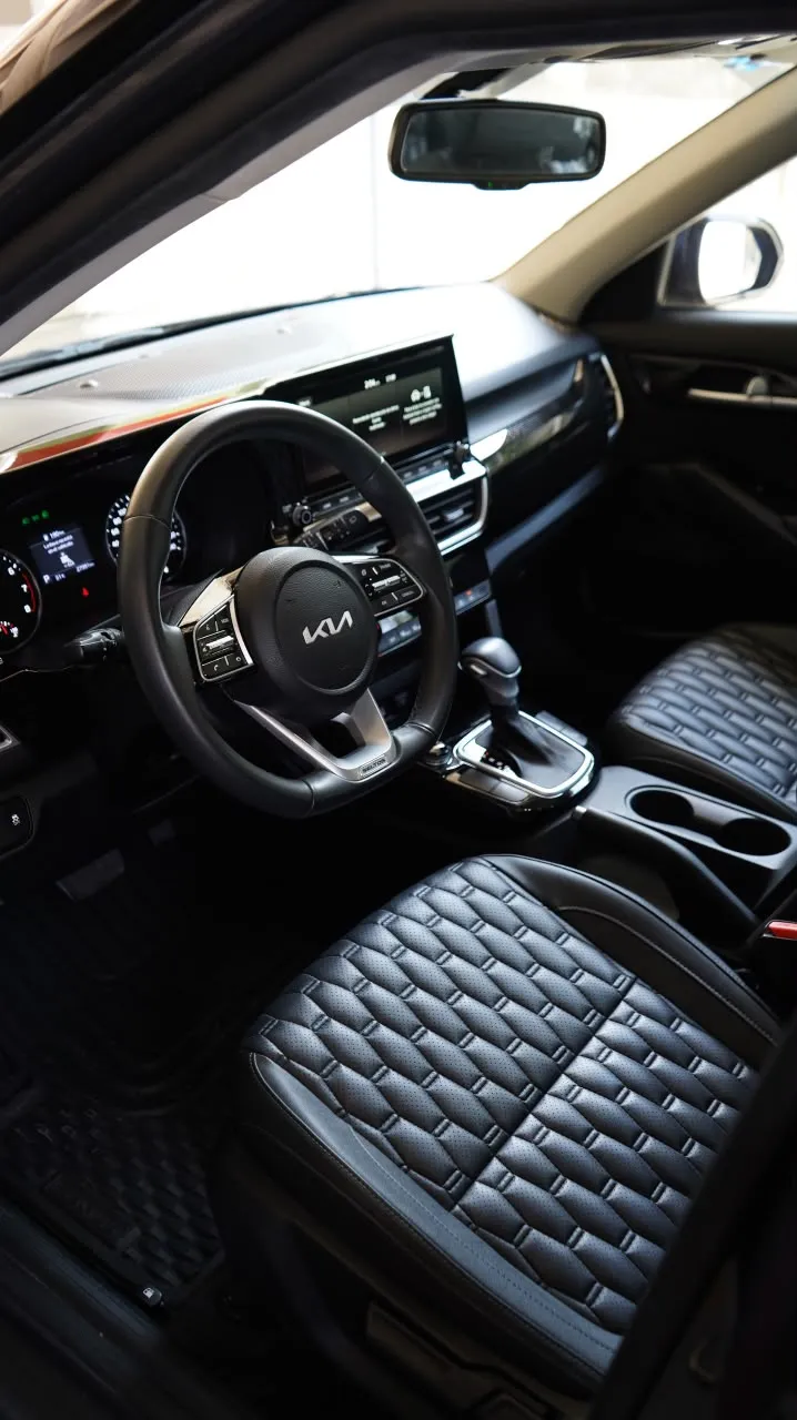 Kia Seltos 2023 — foto 6 de 10