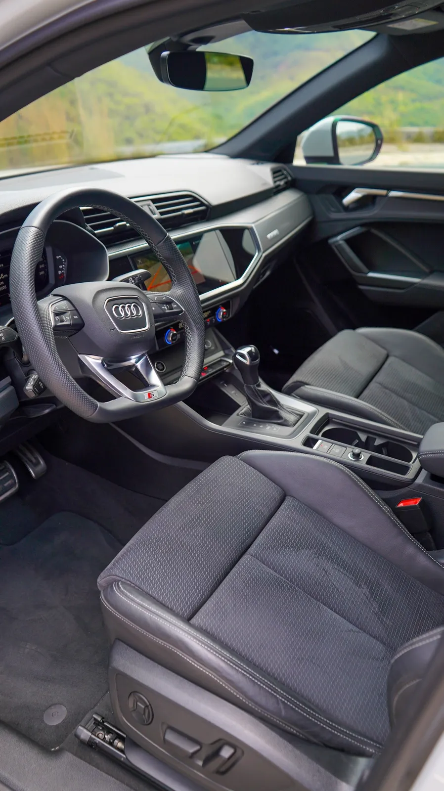 Audi Q3 Sportback 2024 — foto 7 de 12