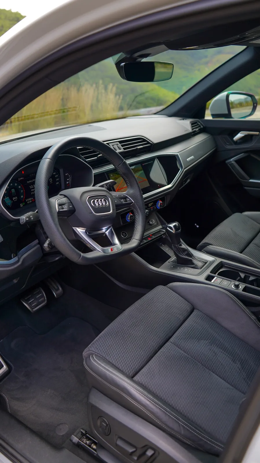 Audi Q3 Sportback 2024 — foto 6 de 12