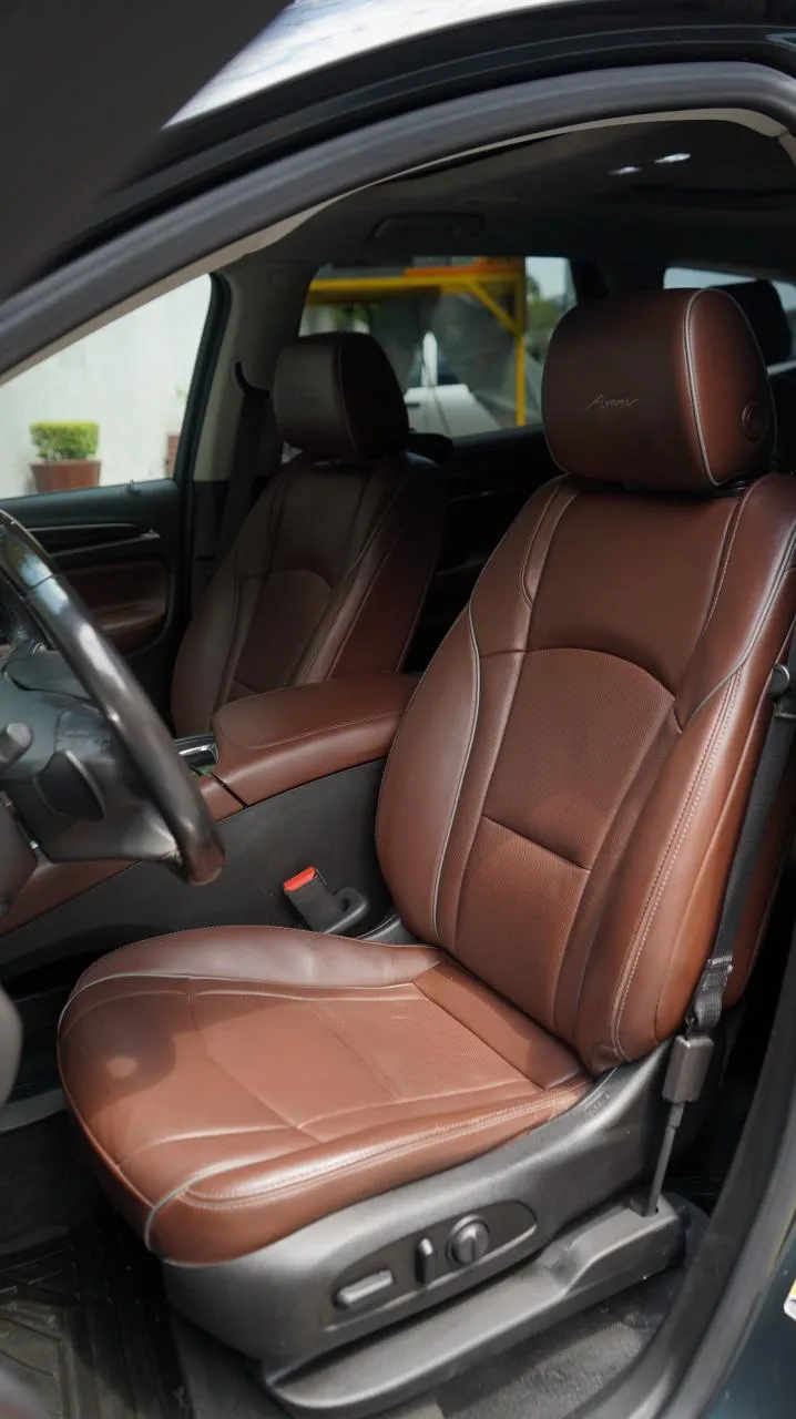 Buick Enclave 2019 — foto 8 de 11