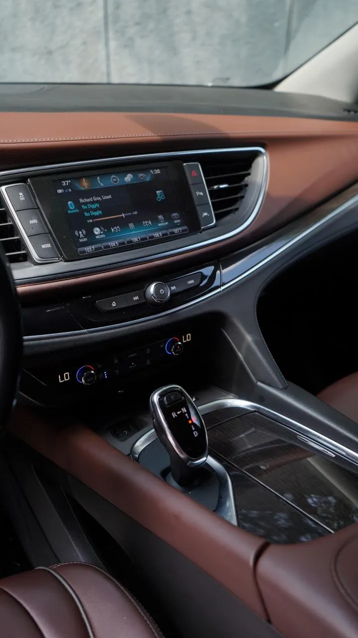 Buick Enclave 2019 — foto 11 de 11