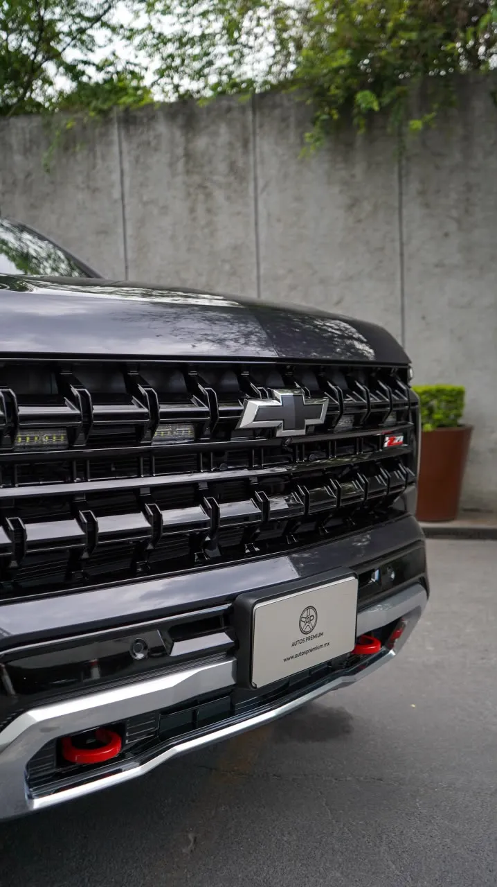 Chevrolet Tahoe 2025 — foto 3 de 13