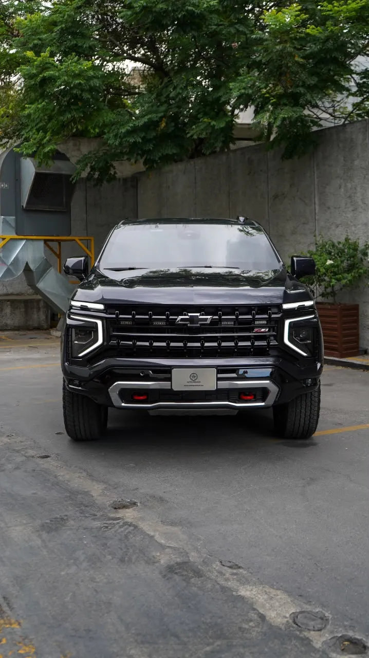 Chevrolet Tahoe 2025 — foto 2 de 13