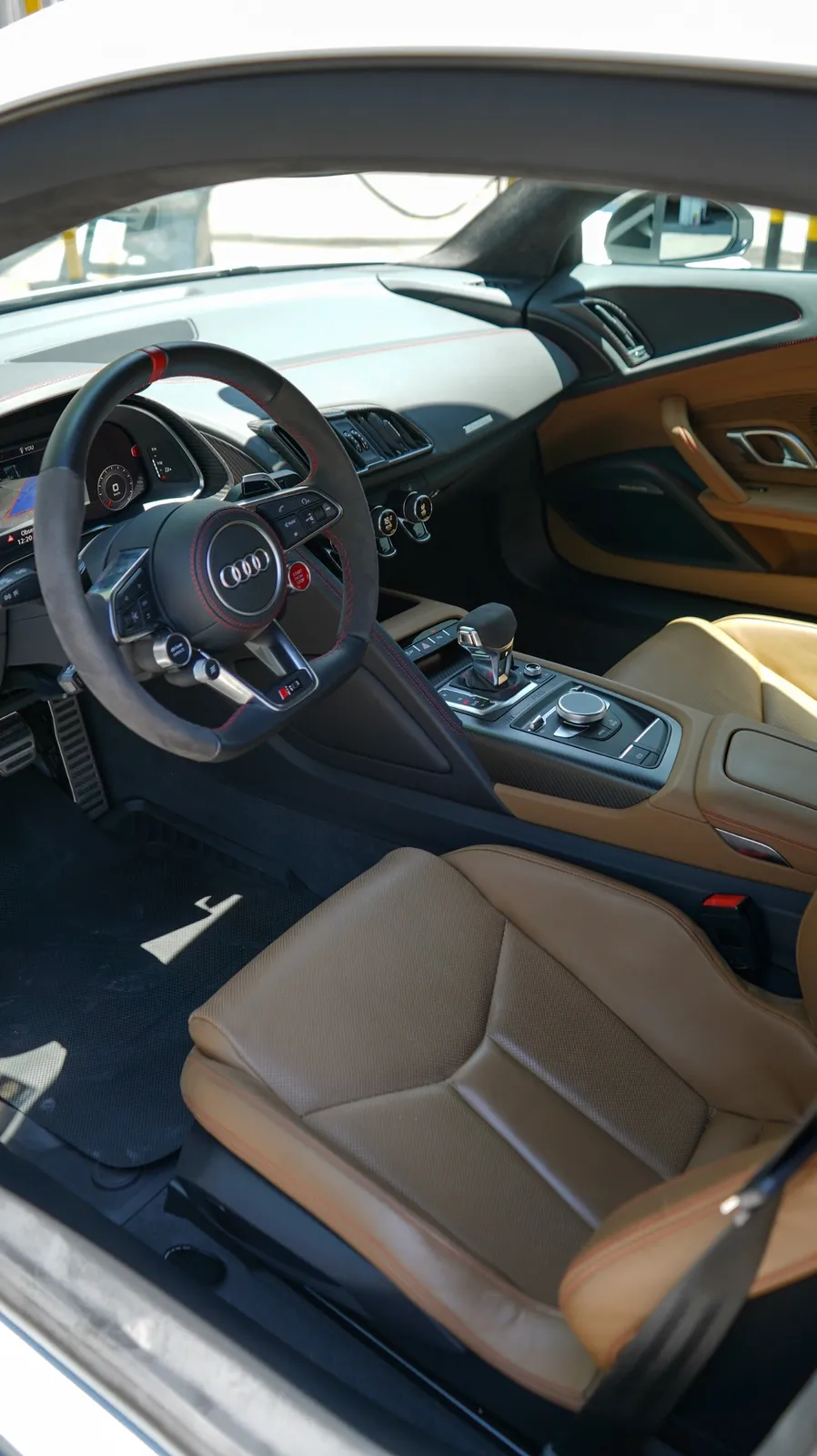 Audi R8 2023 — foto 7 de 15