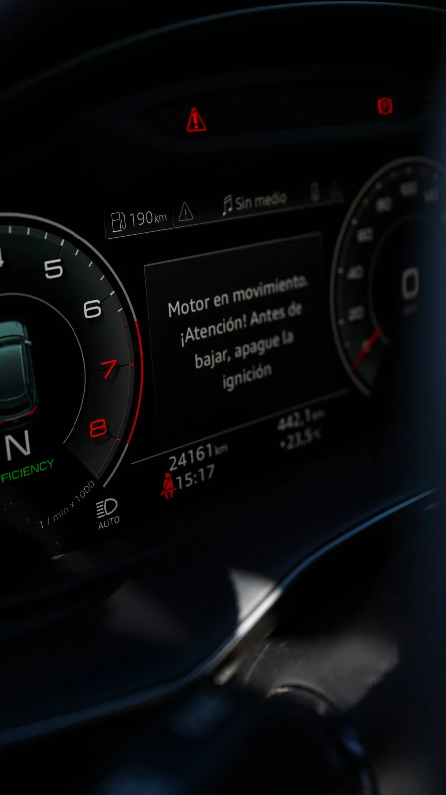 Audi Q8 2023 — foto 11 de 14