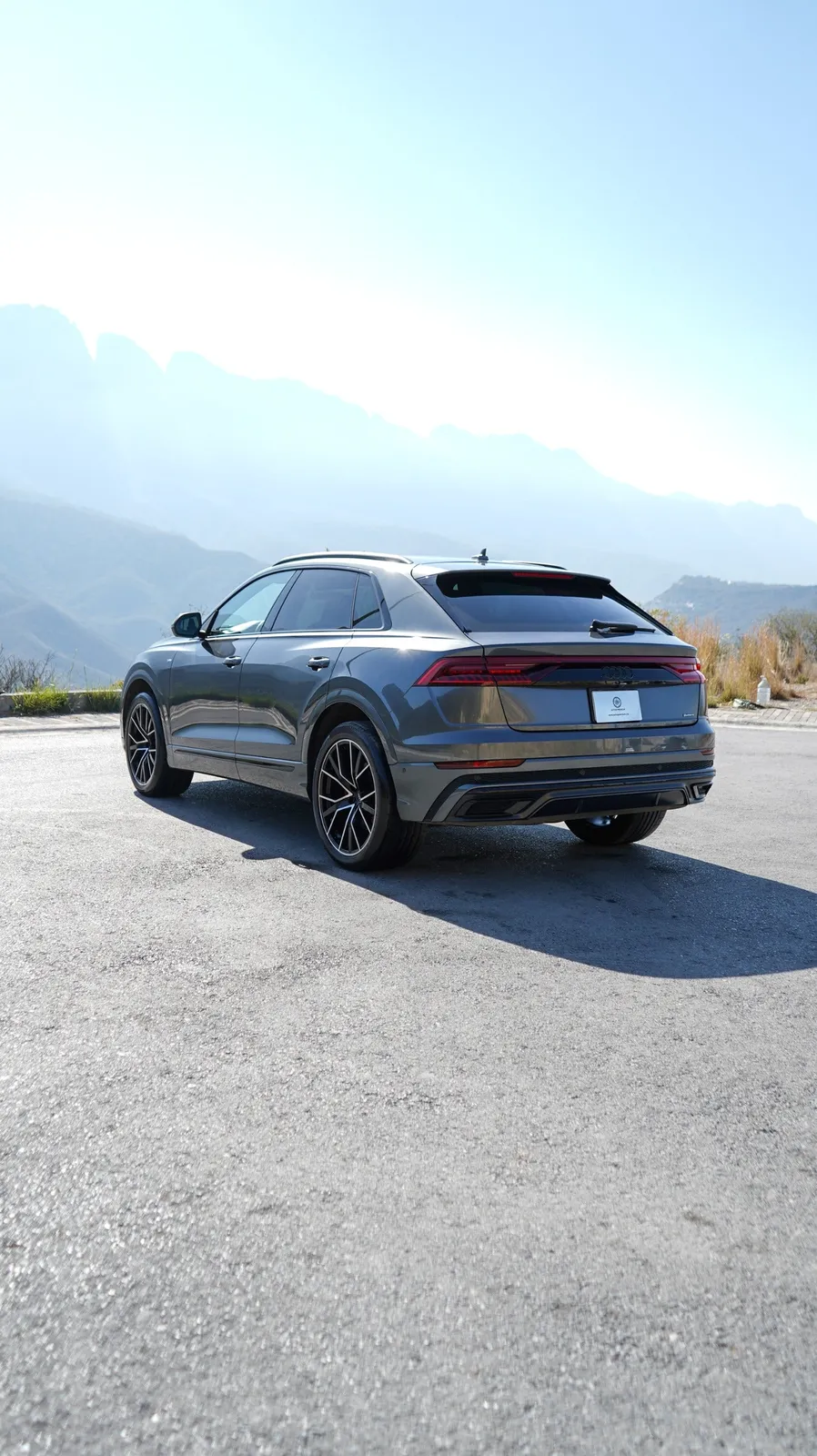 Audi Q8 2023 — foto 12 de 14