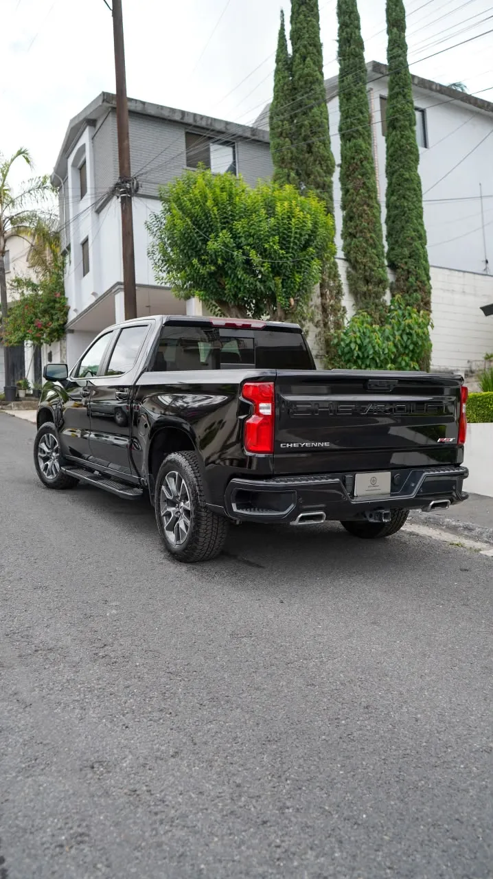 Chevrolet Cheyenne 2024 — foto 3 de 10