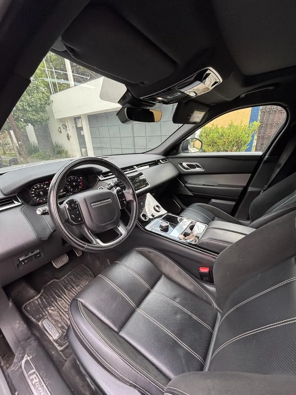 Land Rover Range Rover Velar 2019 — foto 7 de 12