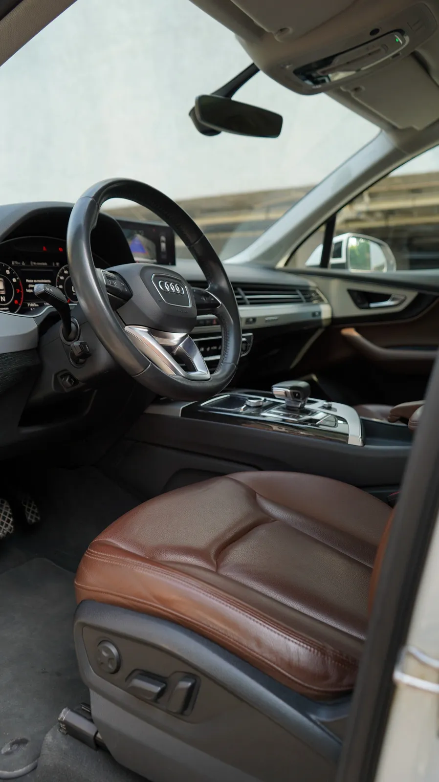 Audi Q7 2019 — foto 8 de 12