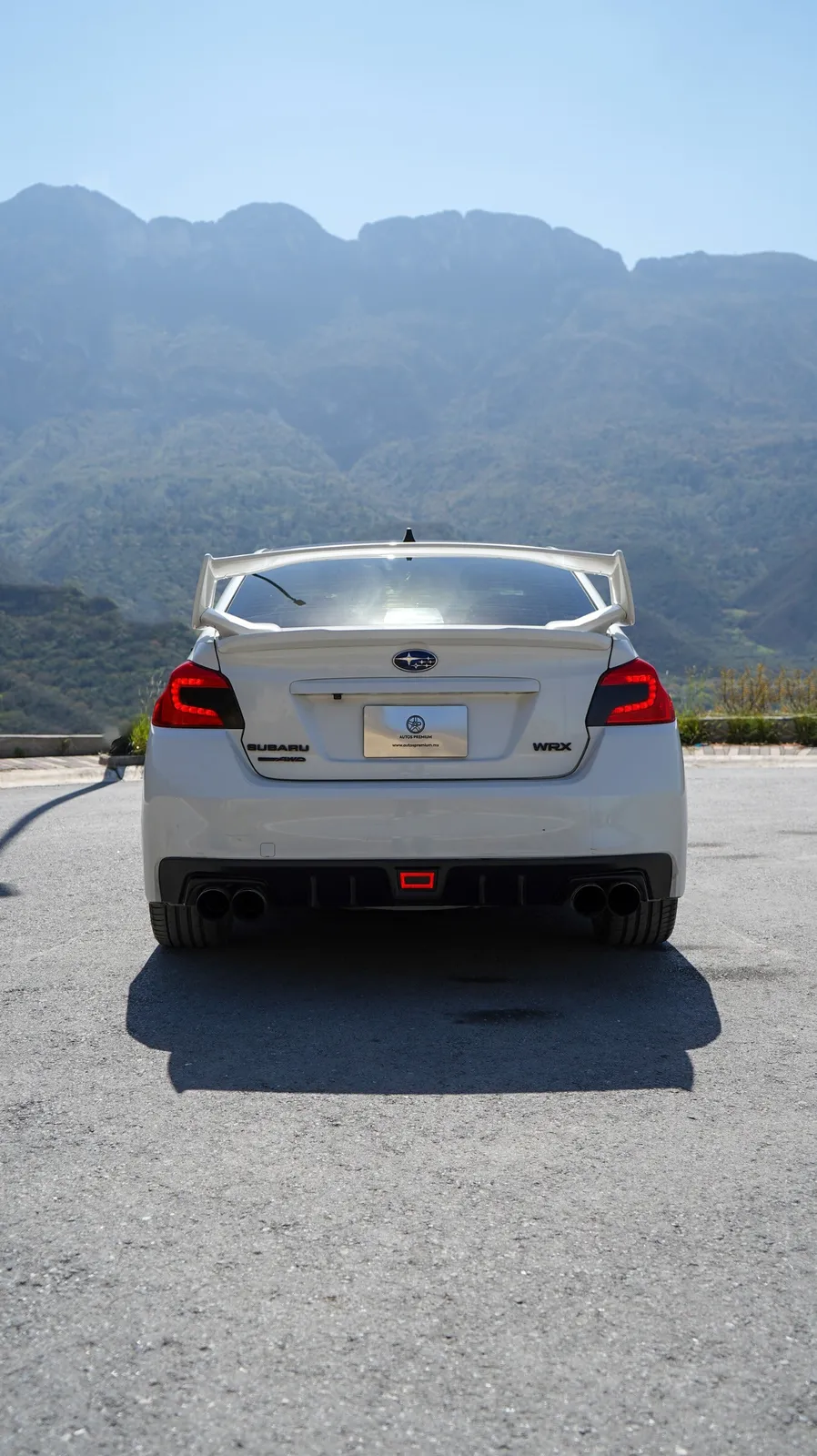 Subaru WRX 2017 — foto 5 de 13