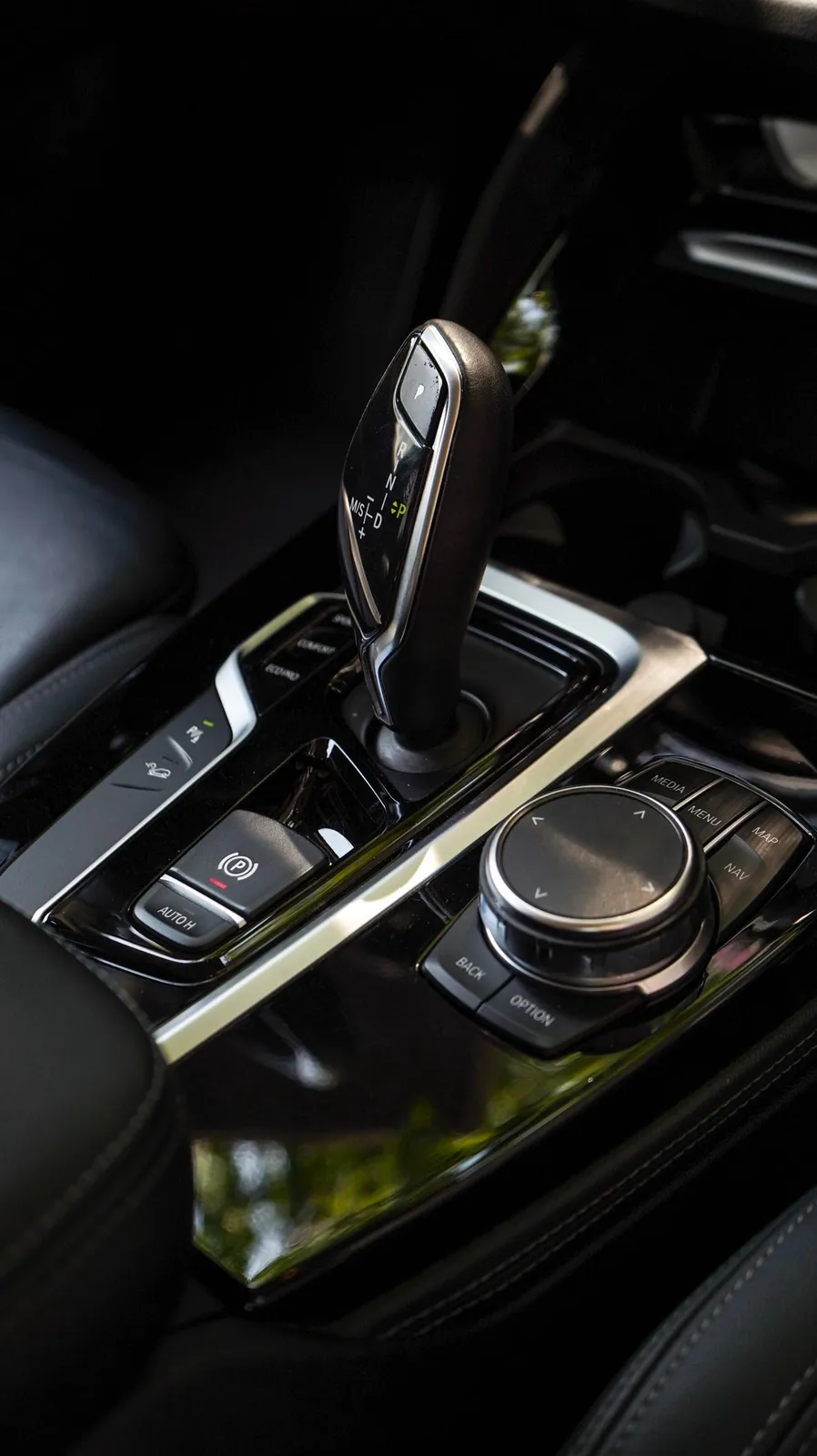BMW X4 2019 — foto 11 de 13