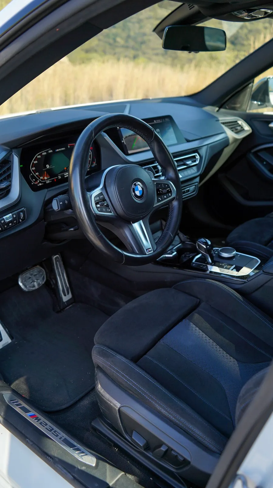 BMW Serie 2 2022 — foto 4 de 12