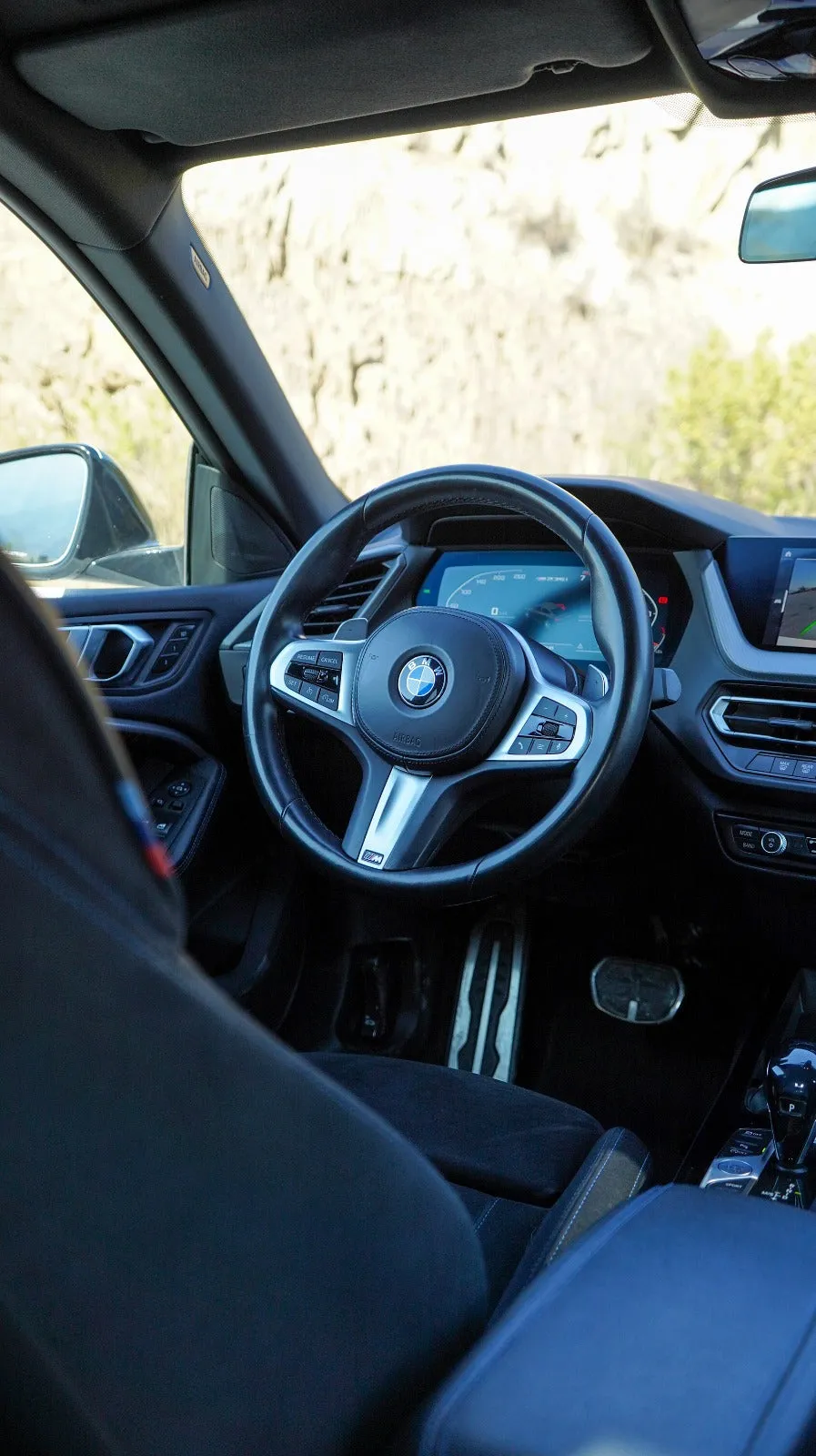 BMW Serie 2 2022 — foto 9 de 12