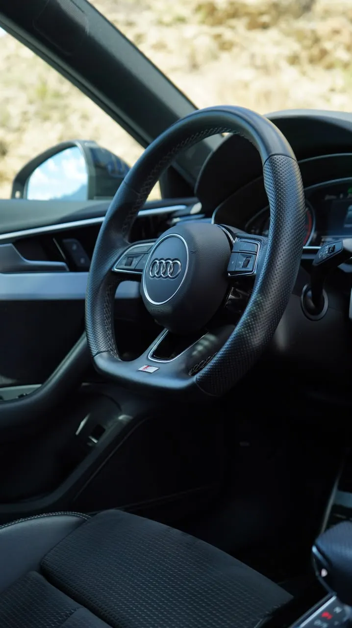 Audi A4 2021 — foto 12 de 15