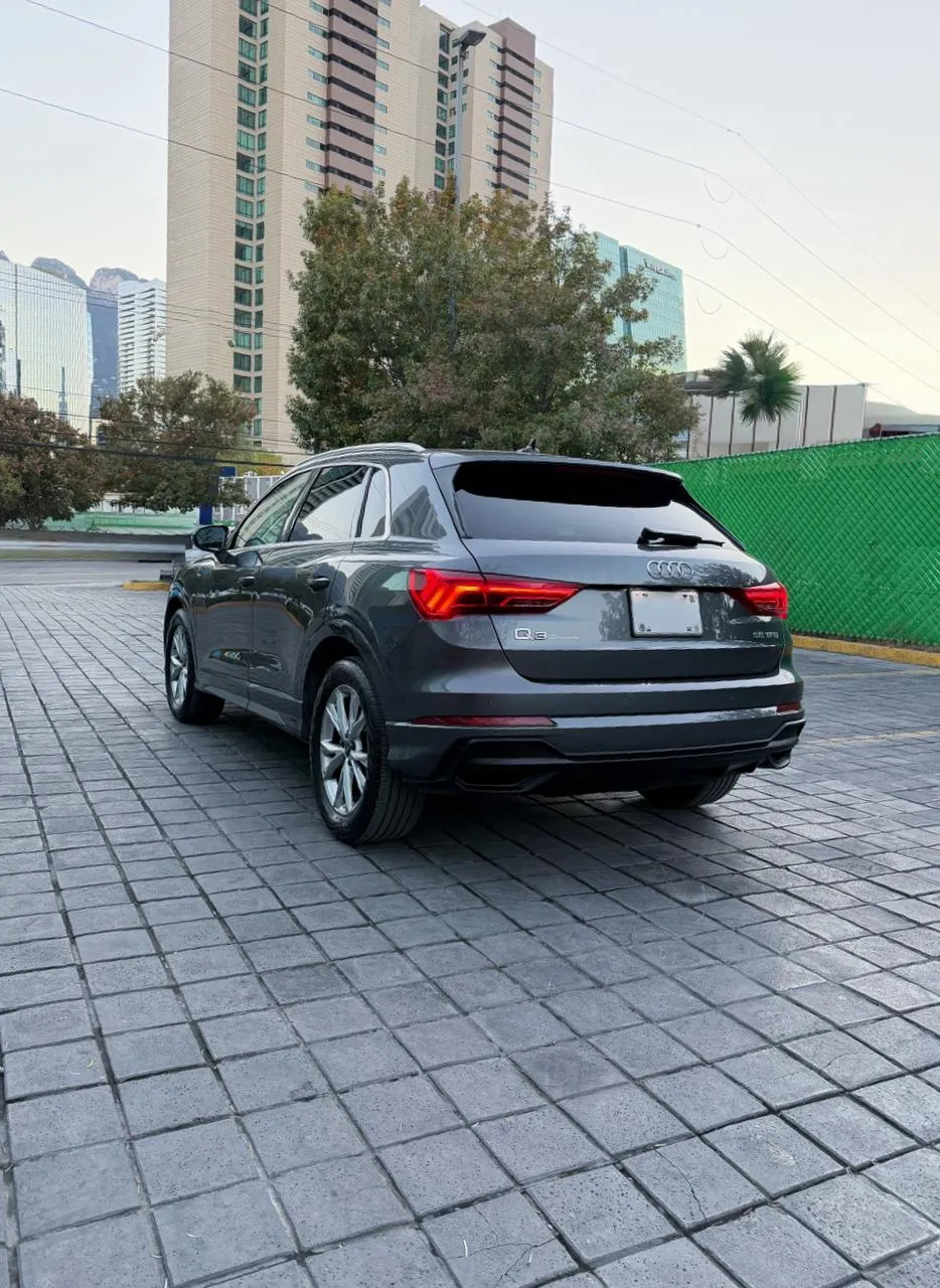 Audi Q3 2023 — foto 2 de 11