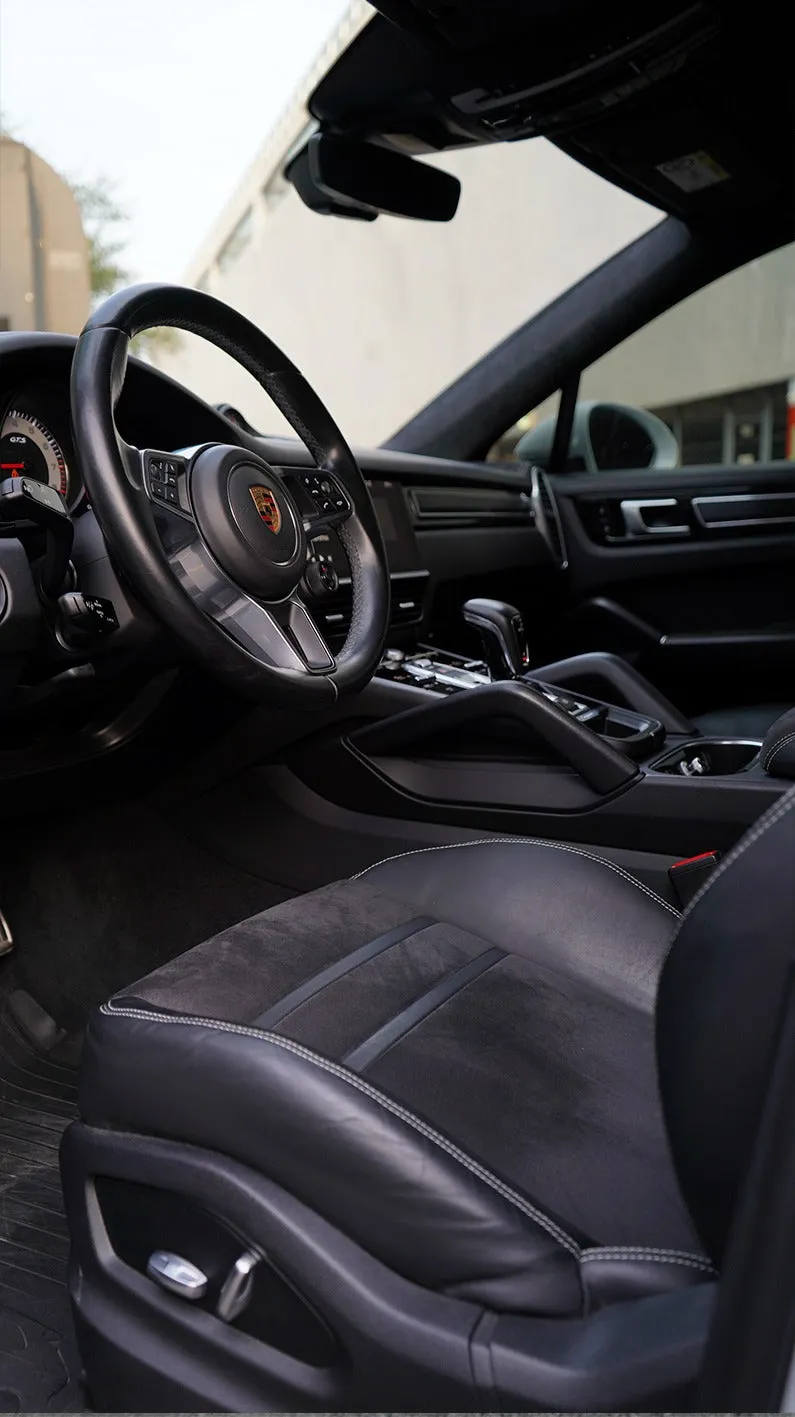 Porsche Cayenne 2021 — foto 5 de 12