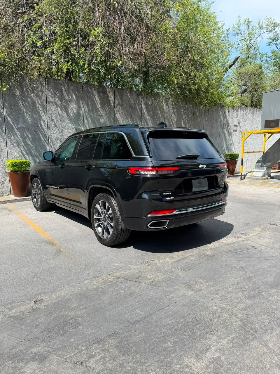 Jeep Grand Cherokee 2024 — foto 5 de 14