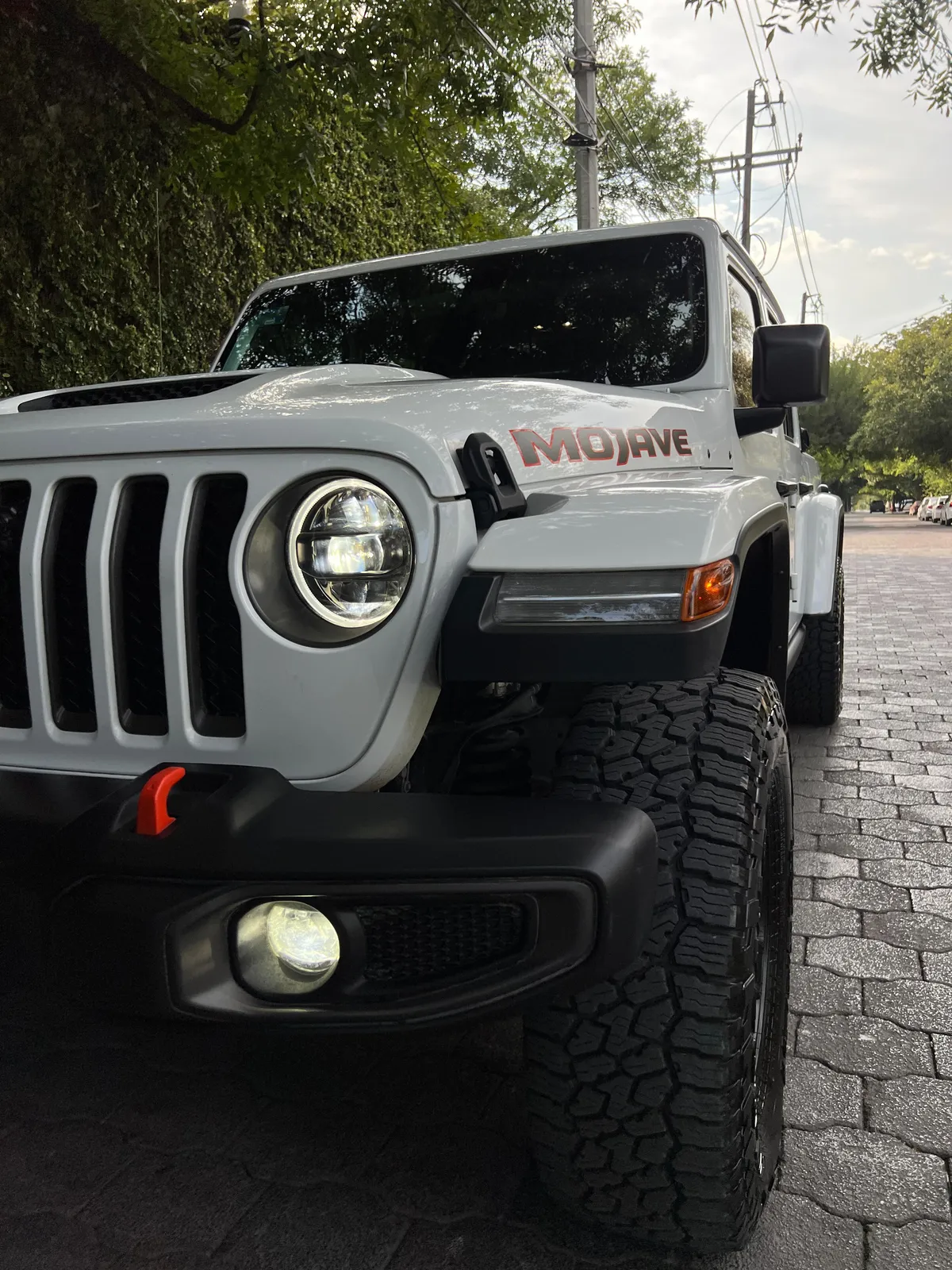 Jeep Gladiator 2023 — foto 13 de 15