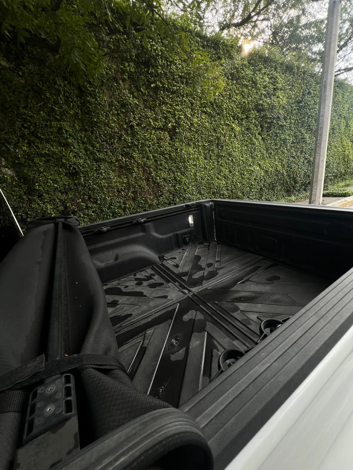 Jeep Gladiator 2023 — foto 10 de 15