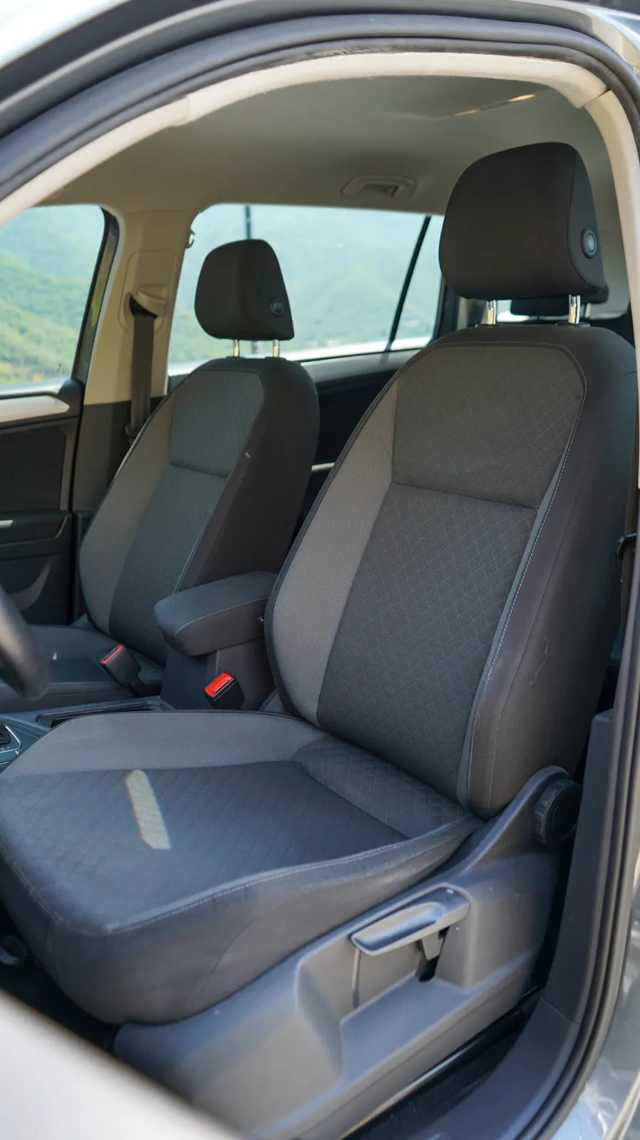 Volkswagen Tiguan 2019 — foto 8 de 9