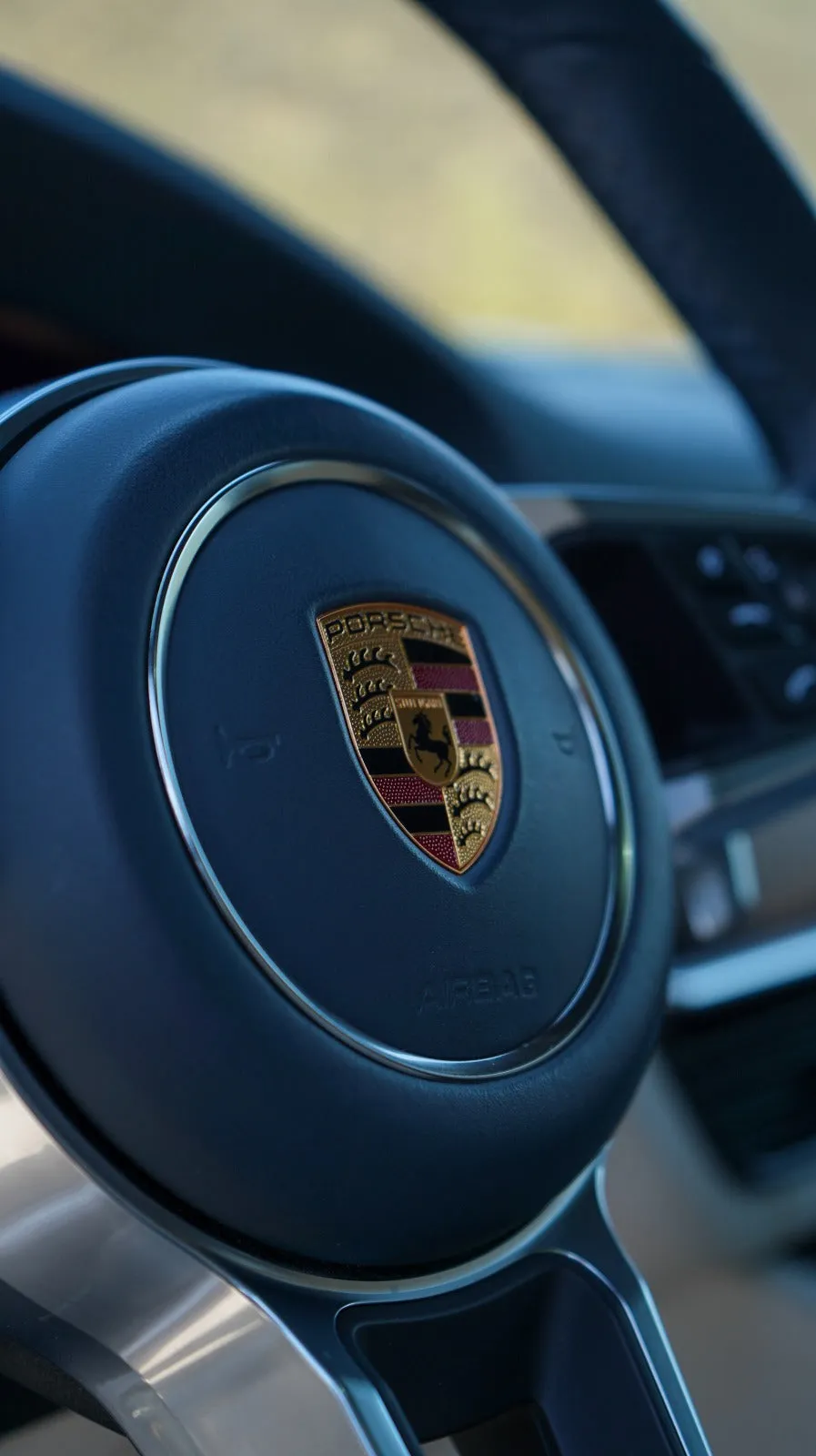 Porsche Cayenne 2022 — foto 10 de 15