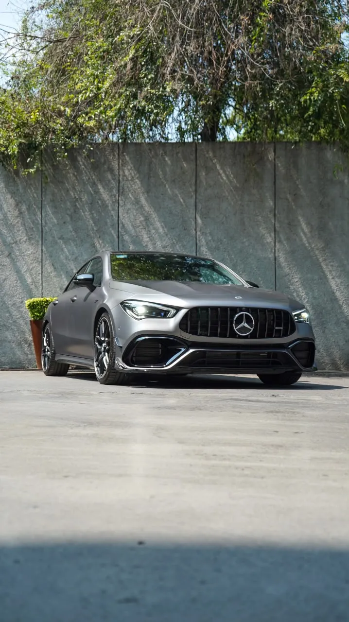 Mercedes-Benz CLA 2023 — foto 2 de 14